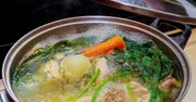 Rosół gotować pod przykryciem czy bez? Mało kto odpowiada dobrze