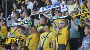 Kibice GKS Katowice na meczu z Hapoelem Tel Awiw dali z siebie wszystko. Fantastyczny doping i magiczny wieczór na pożegnanie z Europą