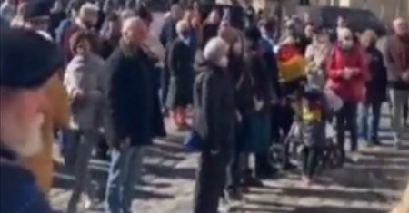 Protest w Niemczech. Rosjanie wyszli na ulice. "To jakiś żart?"