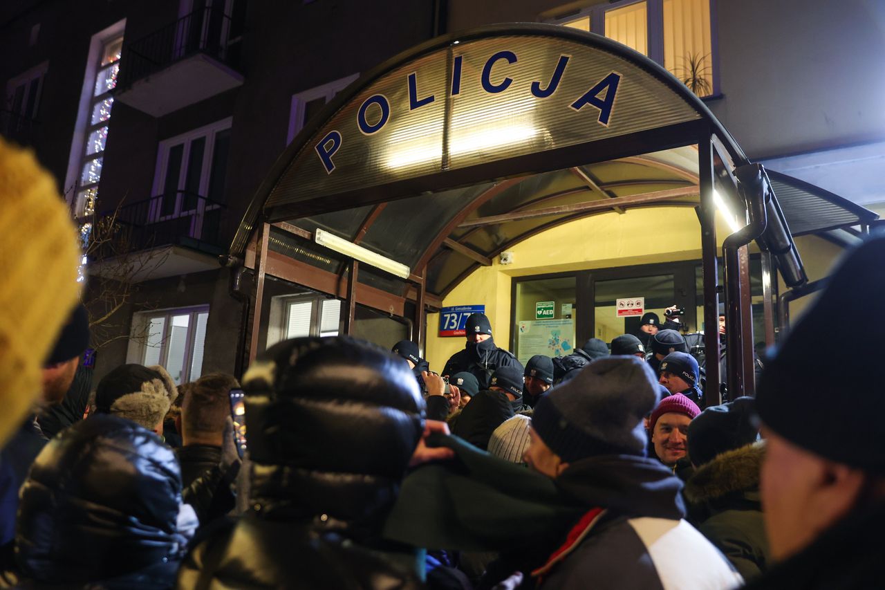 "Zacznie się za tydzień". Scenariusze po zatrzymaniu Kamińskiego i Wąsika