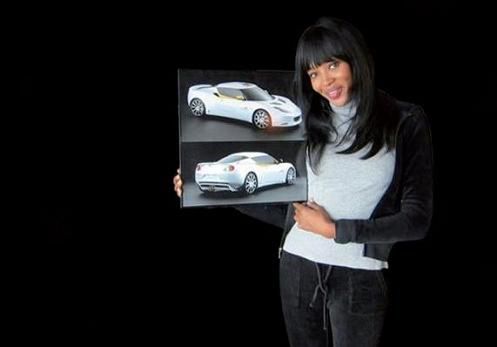 Lotus i Naomi Campbell dla Haiti