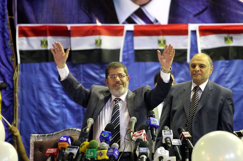 Wybory w Egipcie. Zawiesili kampanię przez walki