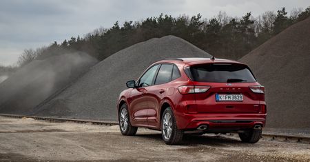 Ile kosztuje Ford Kuga? Kompaktowy SUV w promocyjnym cenniku na koniec 2022 r.