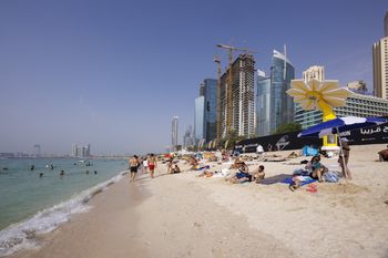 Lawina rezerwacji wśród Polaków. "To ostatni dzwonek"