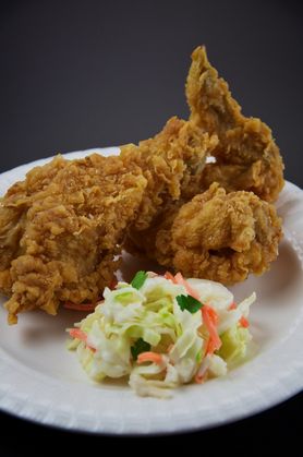 Kurczak smażony ze skórą i panierką (KFC)