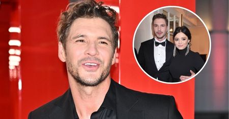 Mikołaj Roznerski debiutuje w nowej roli. Niegdyś wszyscy mówili o jego romansie