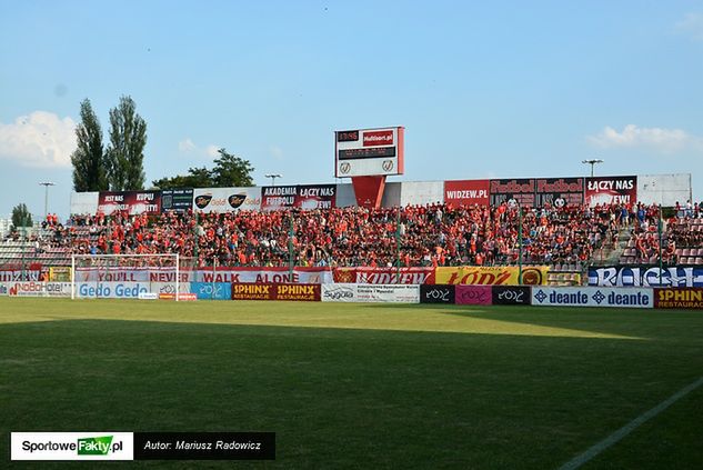 Na mecz Widzewa z Dolcanem przyszło niemal 5 tysięcy osób