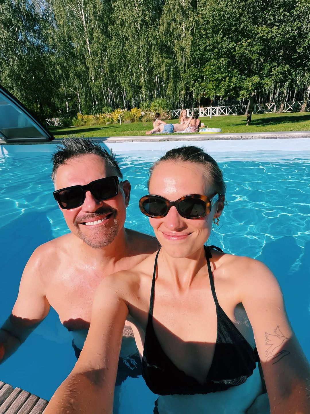 Krzysztof i Joanna Ibiszowie i ich drewniana rocznica