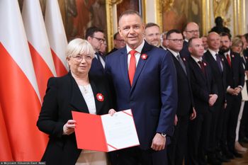Prezydent powołał Radę Nowej Konstytucji. Oto jej członkowie