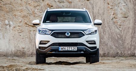 Importer Jaguara i Land Rovera negocjuje zakup SsangYonga w Polsce