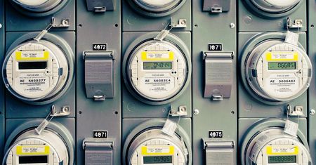 Rachunki za energię elektryczną mogą być mocno zawyżone. Cyfrowe liczniki przekłamują zużycie prądu