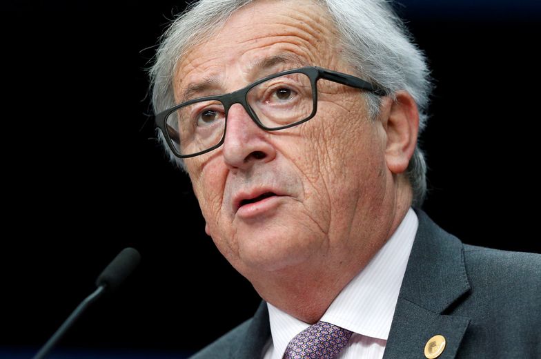 Juncker grozi krajom UE odmawiającym przyjęcia uchodźców