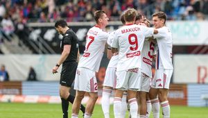 Mecz-absurd w Gliwicach. Raków nie istniał i... rozbił Piasta