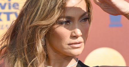 Jennifer Lopez wspomina występ z Shakirą na Super Bowl jako "najgorszy pomysł świata". Menedżer dodaje: "Obraza"!