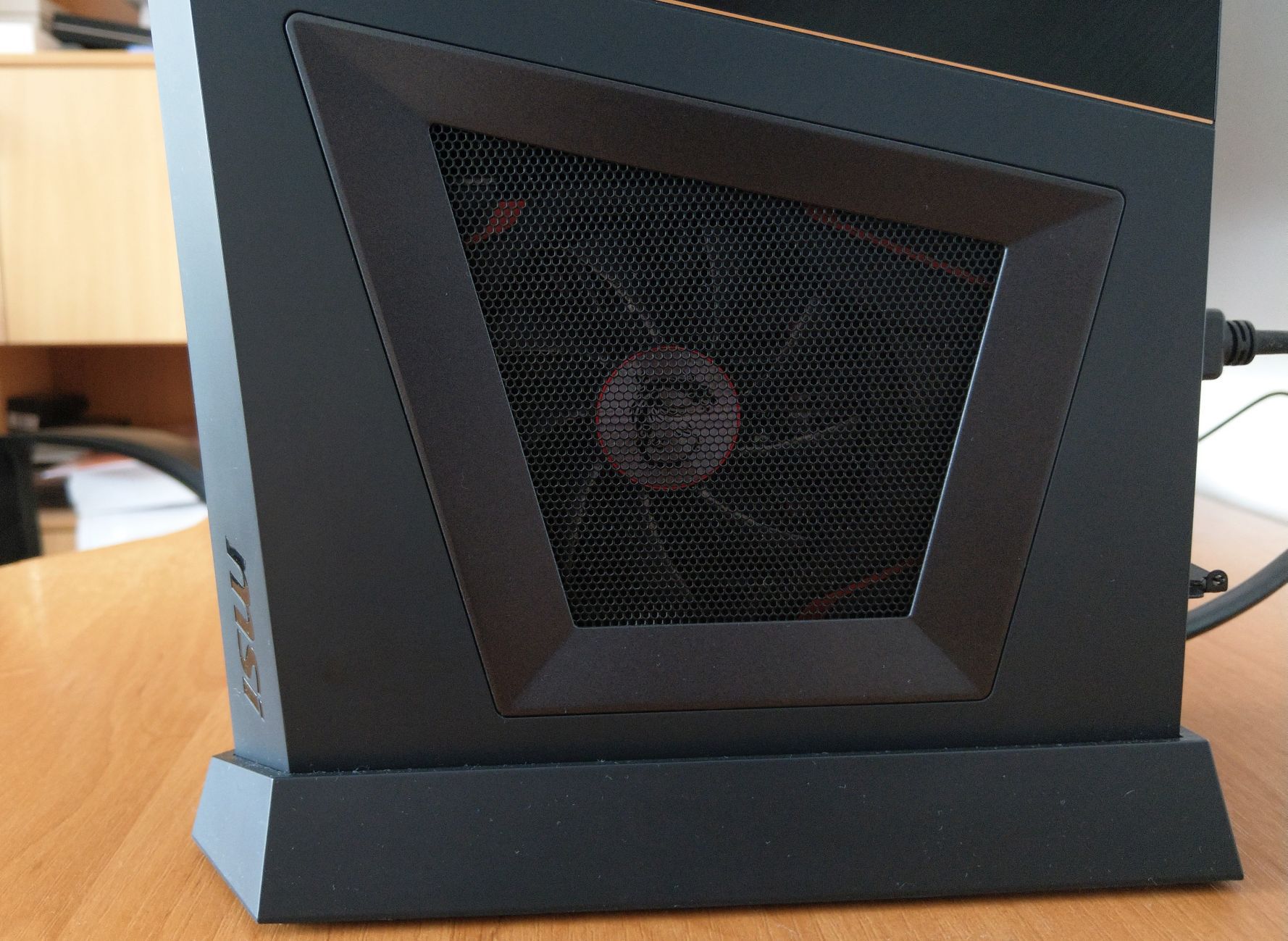 MSI Trident 3, czyli komputer dla graczy wielkości konsoli [test] 12