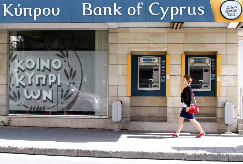 Cypr wprowadza limity kwot wywożonych za granicę i wypłat