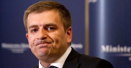 Wybór prezesa NFZ. Do ministerstwa wpłynęło sześć ofert
