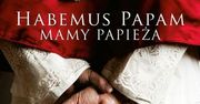 Co robi papież, gdy nikt nie patrzy?