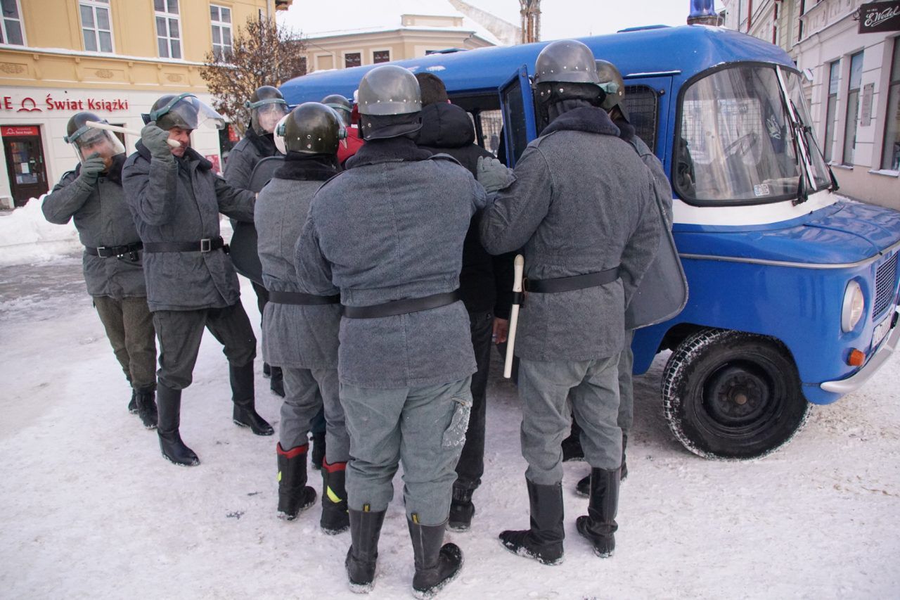 Lubelskie: Obchody rocznicy stanu wojennego w Lublinie i Tarnogrodzie
