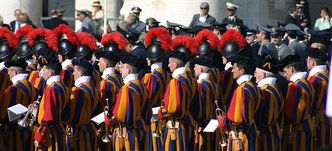 Kryzys w Watykanie. Dymisja prezesa banku