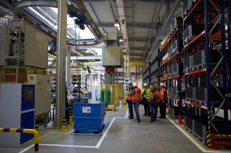 Szwajcarski koncern zamknie produkcję pod Łodzią. Kilkaset osób straci pracę