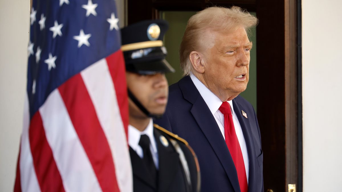 WASHINGTON, DC - FEBRUARY 28: U.S. President Donald Trump stands outside the West Wing before welcoming Ukrainian President Volodymyr Zelensky at the White House on February 28, 2025 in Washington, DC. Zelensky left the White House early following a heated meeting in the Oval Office with U.S. President Donald Trump and Vice President JD Vance. Zelensky and Trump were scheduled to sign a preliminary agreement on sharing Ukraine’s mineral resources and negotiate ongoing security support from Ukraine. (Photo by Chip Somodevilla/Getty Images)