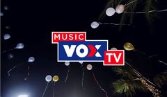 Nowe programy w wakacje w VOX Music TV. „Zobacz lato w rytmie hitów” (wideo)