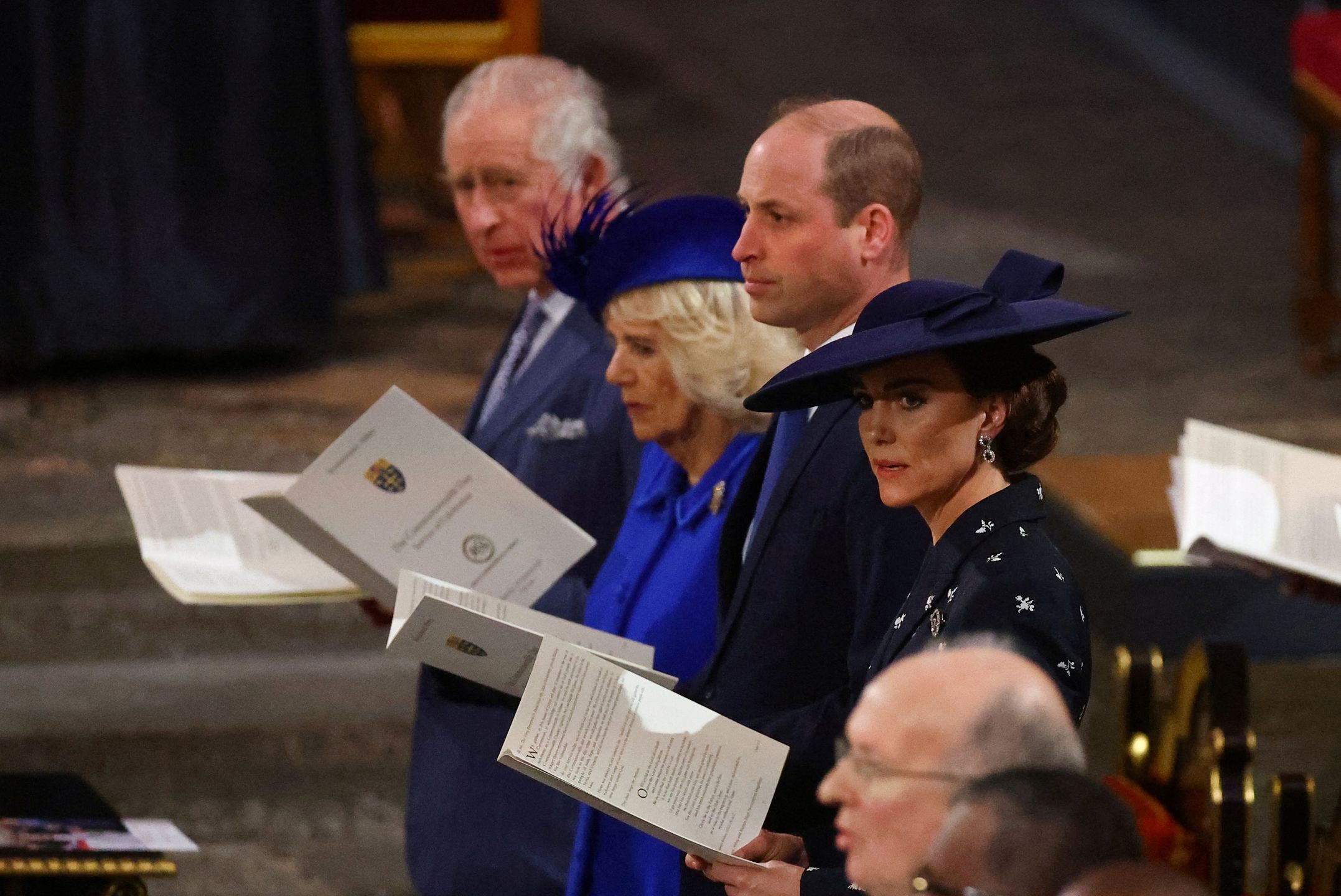 Książę William i księżna Kate, król Karol III z królową małżonką Camillą