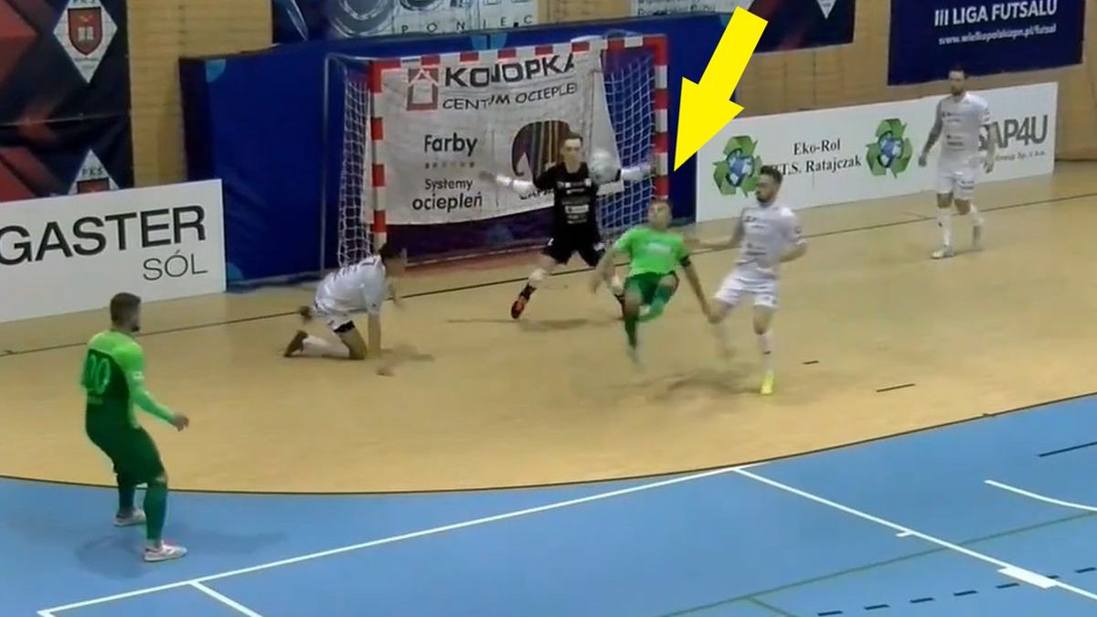 Zdjęcie okładkowe artykułu: Facebook / Futsal Ekstraklasa / Na zdjęciu: przepiękny gol Pawła Budniaka