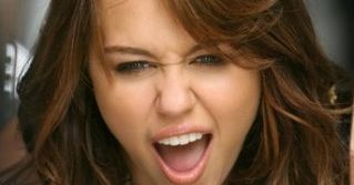 Muzyczne nowości: Miley Cyrus i All Time Low