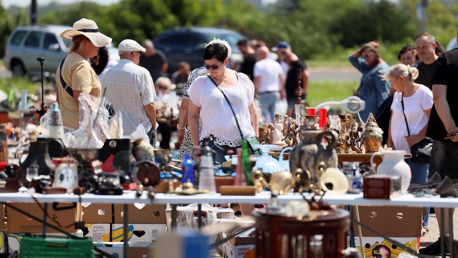 Stare i nowe: wyprzedaż garażowa w Lublinie. Zobacz co oferowali sprzedawcy