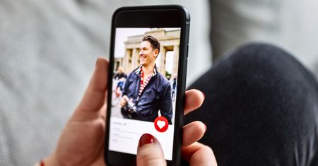 Poznałaś drugą połówkę w internecie? Naukowcy nie mają dobrych wieści