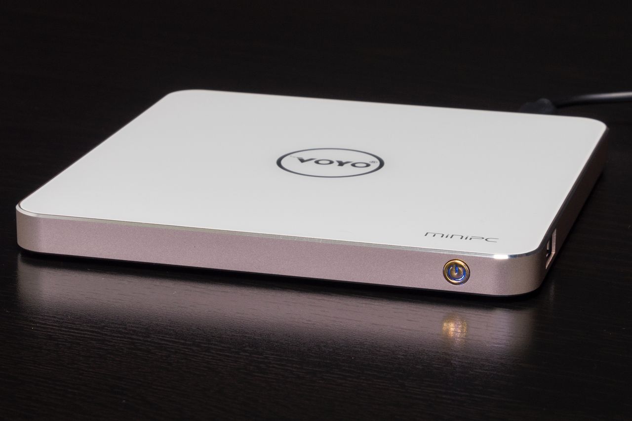VOYO V3: test pięknego komputerka do salonu z Windowsem 10 i Atomem