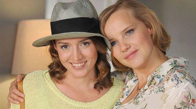 O mnie się nie martw 3, Ewa (Katarzyna Maciąg), Iga (Joanna Kulig)  fot: Facebook