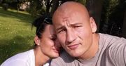 Artur Szpilka oświadczył się! Narzeczona pokazała pierścionek! [zdjęcia]