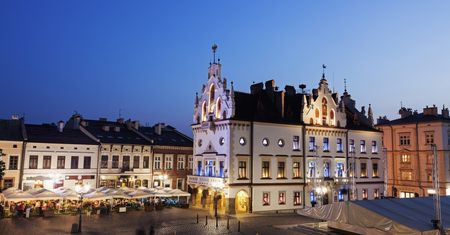 Pogoda w Rzeszowie. Prognoza na poniedziałek 17 listopada. Deszcz i wyraźna zmiana pogody po południu
