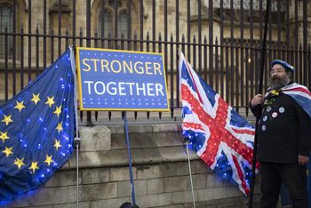 Brexit miał ograniczyć imigrację. Efekt jest zupełnie odwrotny