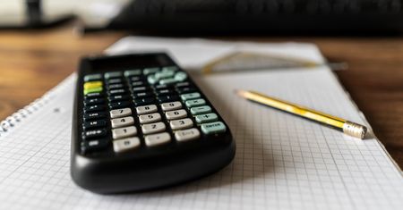 Matura 2024. Matematyka. Co można wnieść na salę egzaminacyjną?