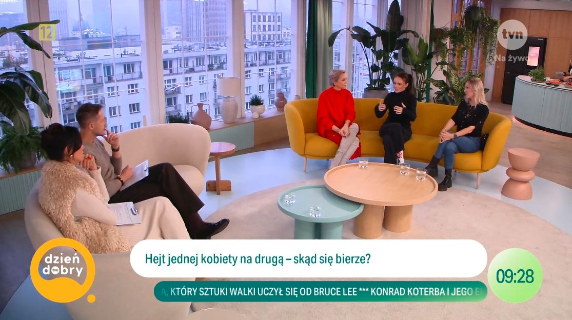 Paulina Smaszcz i Agnieszka Głowacka w "Dzień Dobry TVN"