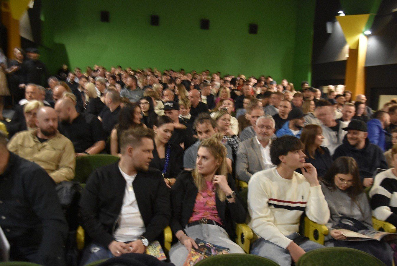 Film &#34;Ucieczka do Alkatraz&#34; zachwycił podczas premiery w kinie Apollo. To obraz autentyczny, o prawdziwym życiu, pasji, odnajdywaniu w niej wolności, niezależności