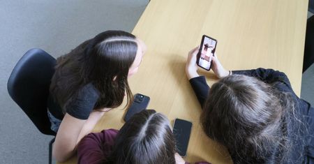Komisja Europejska pozwała Polskę. Chodzi o Akt usług cyfrowych