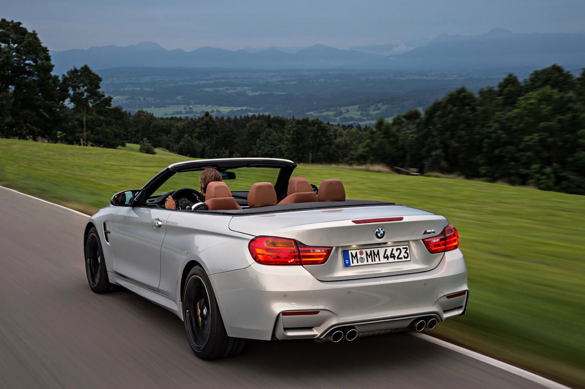 Ogromna galeria zdjęć z kabrioletem BMW M4 88