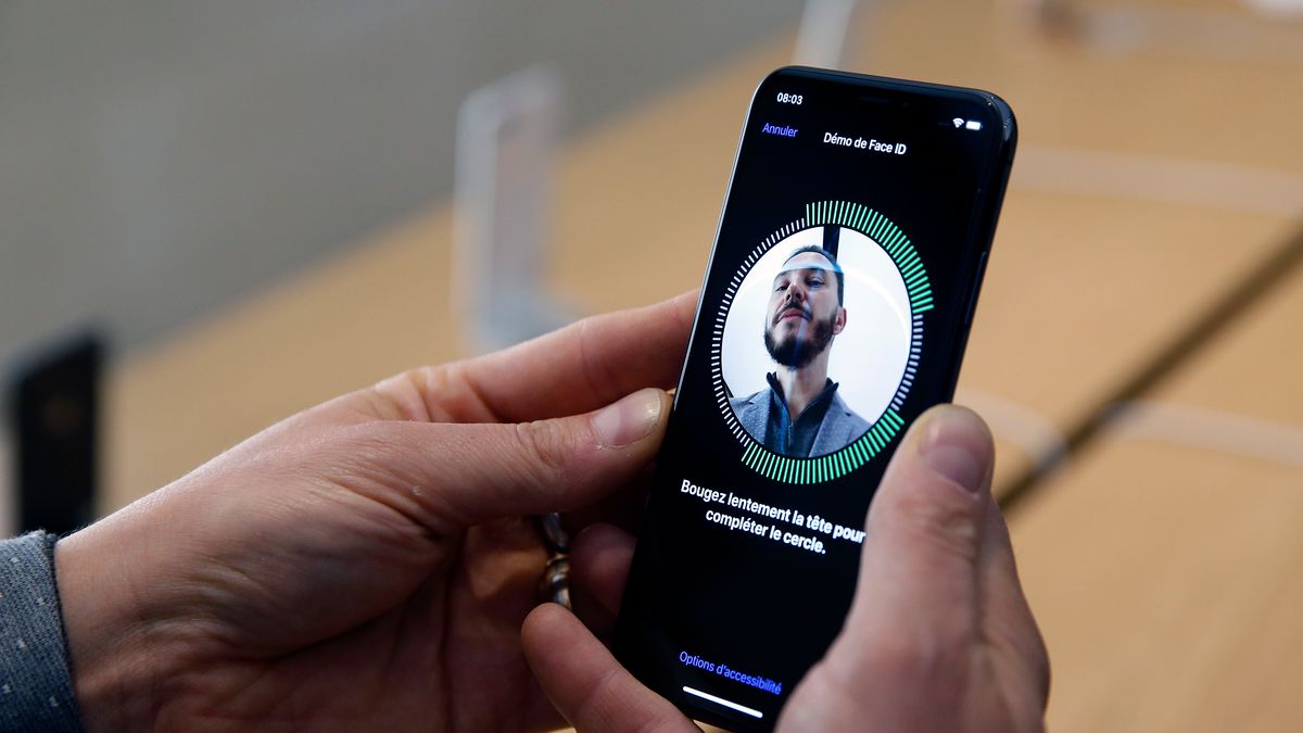 Messenger dostanie zabezpieczenie wykorzystujące rozpoznawanie twarzy, fot. Getty Images