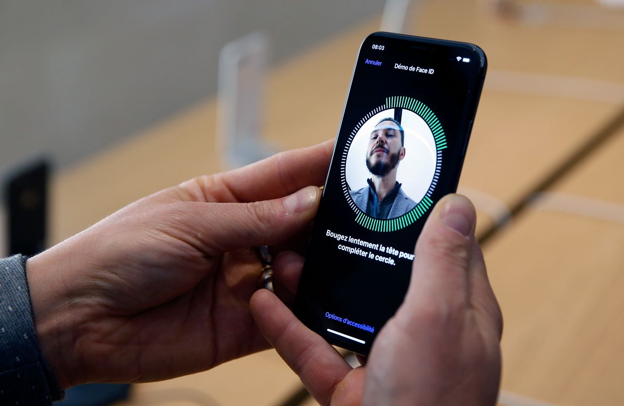 Messenger dostanie zabezpieczenie wykorzystujące rozpoznawanie twarzy, fot. Getty Images