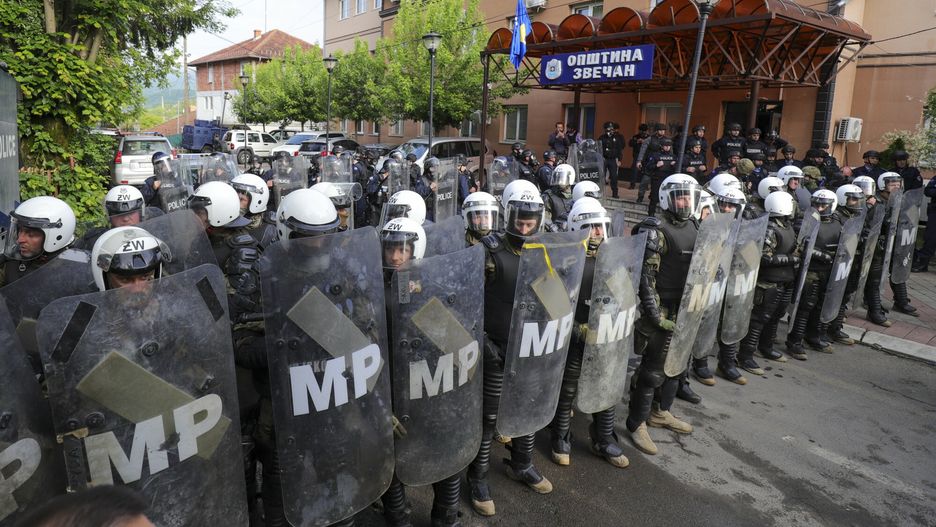 Polscy żołnierze na misji pokojowej w Kosowie KFOR w maju 2023 roku