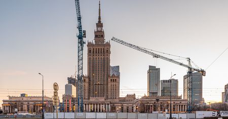 "Nie zburzyliśmy go, kiedy była na to pora. Coś trzeba jednak z nim zrobić. To zadanie dla Trzaskowskiego" [OPINIA]