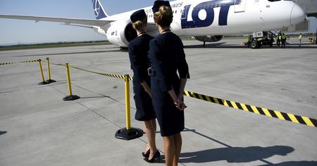 Dostała naganę za bajkę o firmie lotniczej. Jakie są granice krytyki pracodawcy?