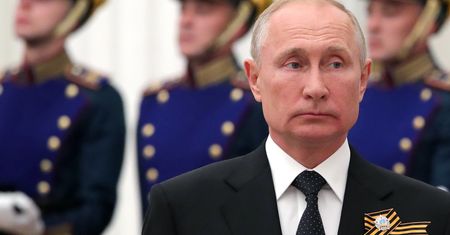 Menkiszak: Rosja stawiała na Trumpa. Patrzy na kryzys w USA i czeka, co zrobi Biden