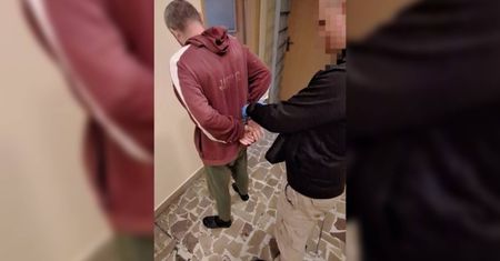 Znęcał się nad matką. Groził jej nożem
