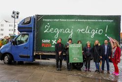 "Żegnaj religio". Furgonetka zachęca do wypisania się z lekcji religii